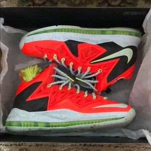 Nike Lebron X P.S. Elite shoes